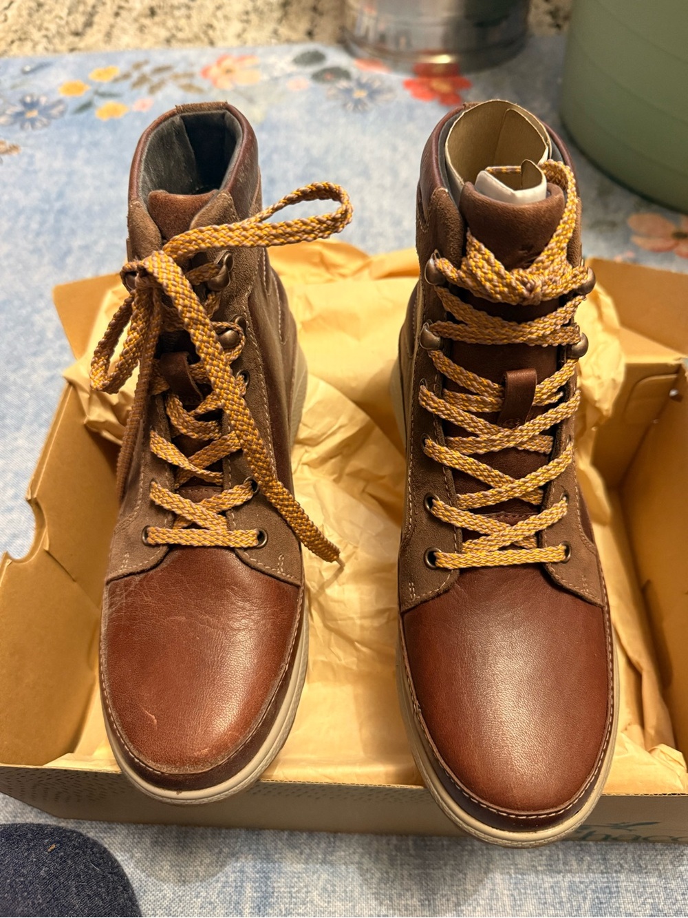 Chaco Women's Brown Leather & Suede Chukka Boots with Gold-Tone Laces